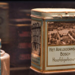 Oud collectebusje ten behoeve van het Apeldoornsche Bosch