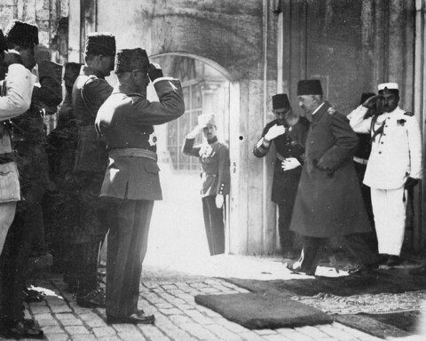 Vertrek van Mehmet VI, de laatste sultan van het Ottomaanse Rijk, in 1922