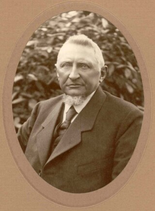 Hoofdonderwijzer De Vries