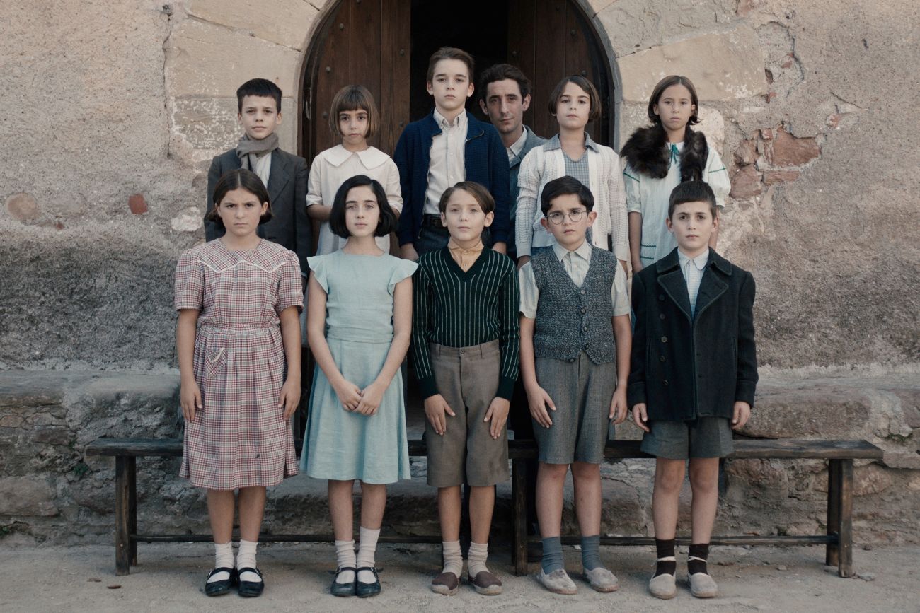 Still uit 'The Teacher Who Promised the Sea'