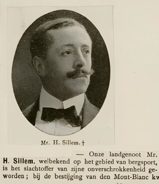 Foto bij overlijdensbericht in krant 1907