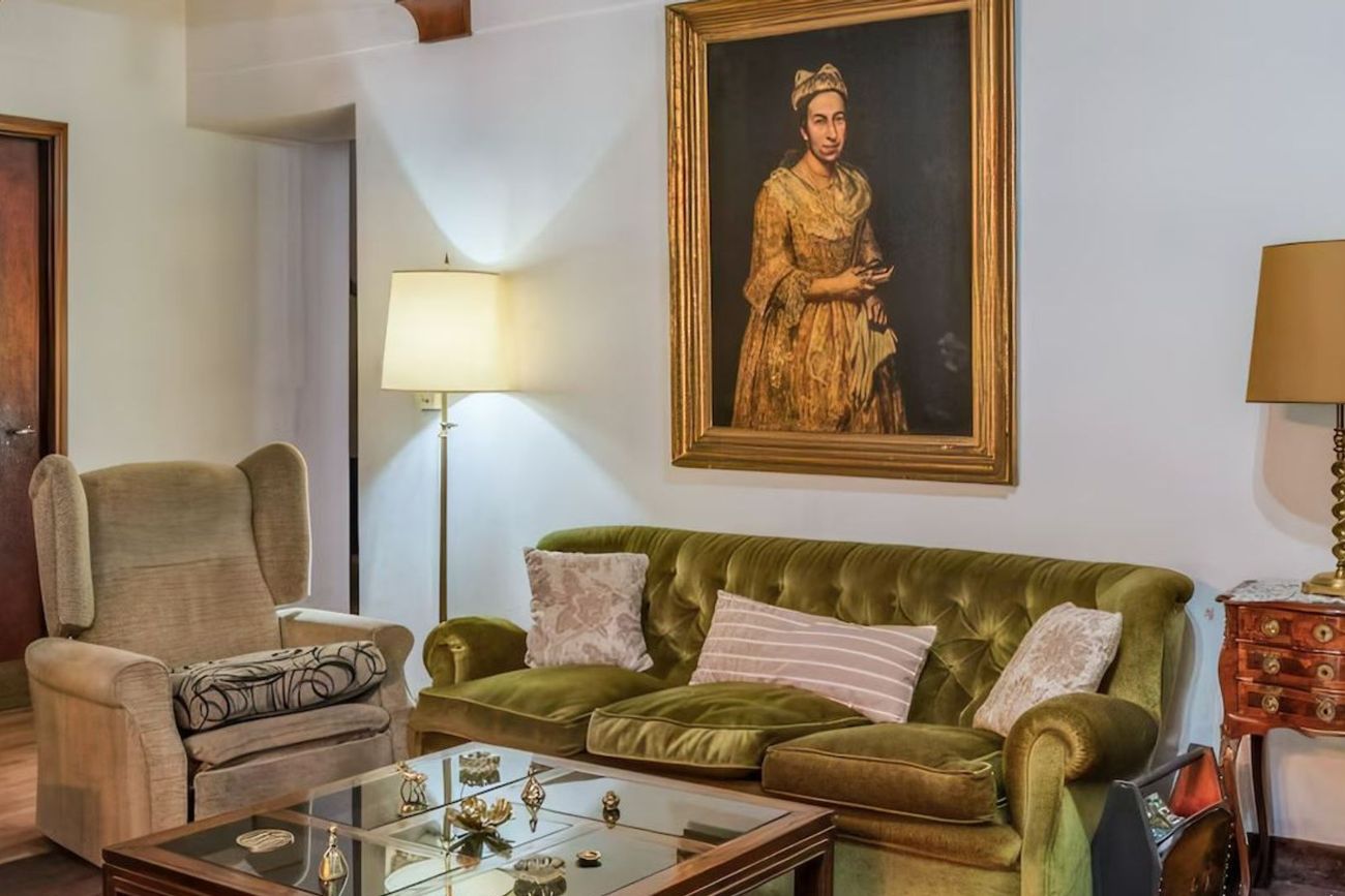 Het schilderij op een foto op de website van de Argentijnse makelaar