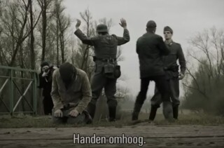 Still uit de film “Biesbosch onder Vuur” van Rinus Rasenberg