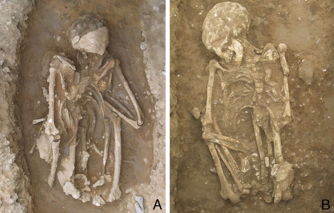 Twee van de gerookte mummies