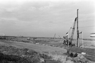 Almere bestaat bijna vijftig jaar – waar werd de eerste paal geslagen?