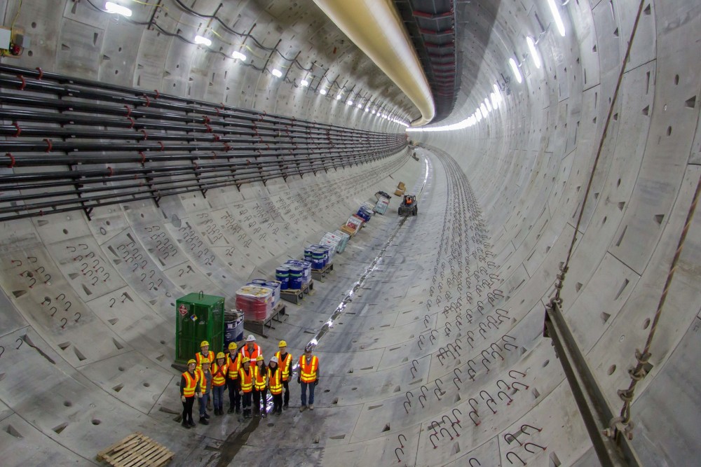 Tunnelwanden in januari 2017, ongeveer twee jaar vóór de opening in 2019.