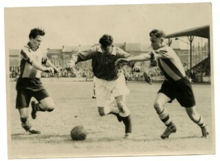 Freddy Chaves in de aanval voor Gantoise, de Gentse topploeg van toen, ca. 1950