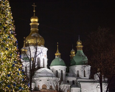Kerstboom in Kyiv, 2023