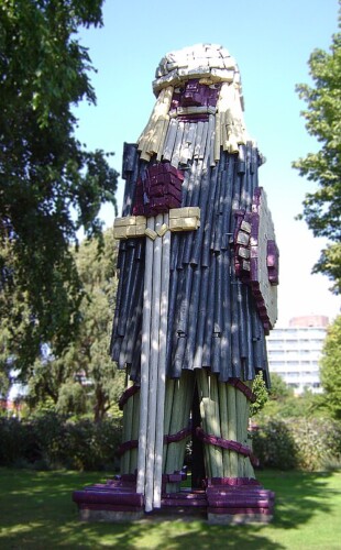 Houten beeld ‘De Viking’ in woonwijk Liendert, Amersfoort