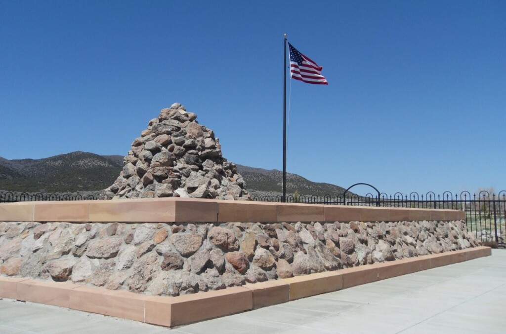 Monument uit 1999 voor de slachtoffers van de Mountain Meadows Massacre