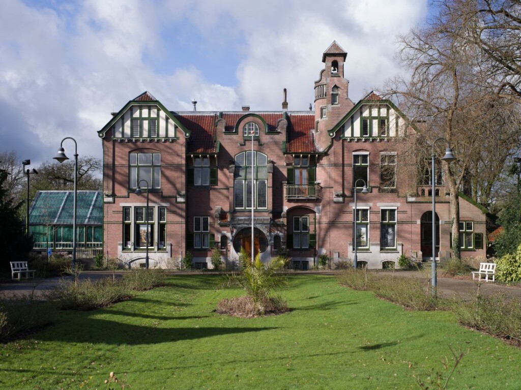 Villa Rams Woerthe in Steenwijk