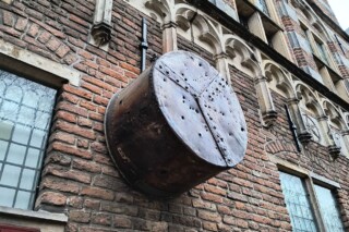 In 1434 werd in Deventer een valsemunter levend in olie gekookt