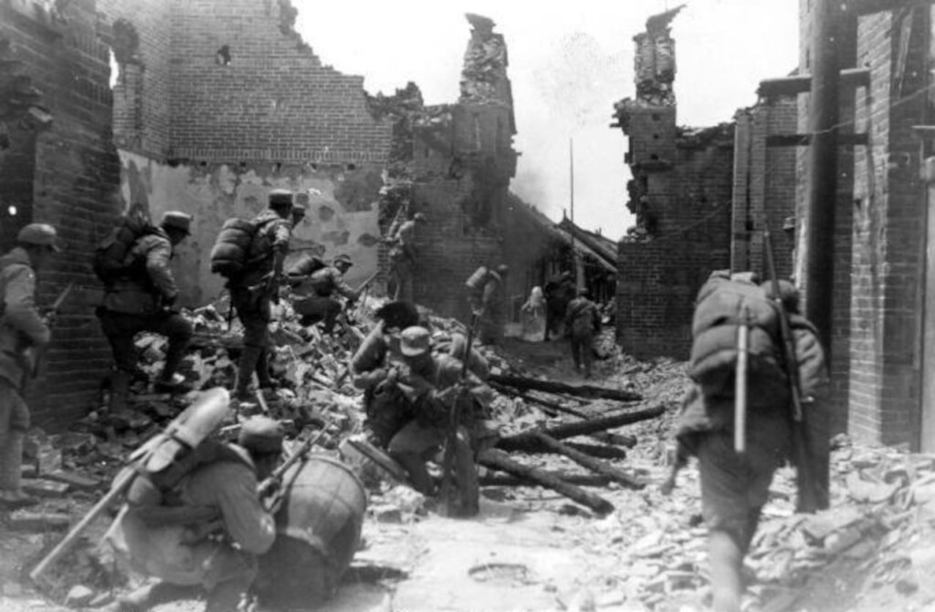 Straatgevechten bij Taierzhuang tijdens de Tweede Chinees-Japanse Oorlog, 1938
