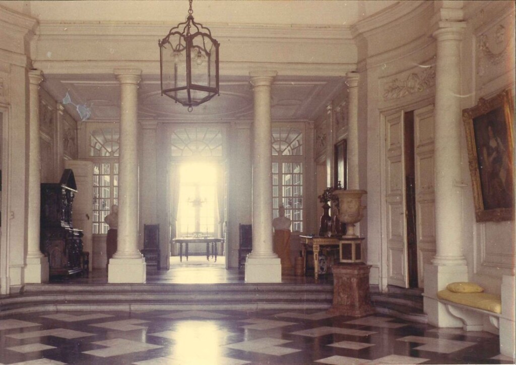 entree van Kasteel d’Ursel
