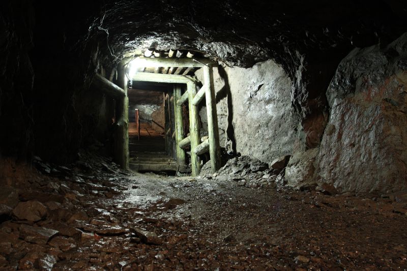 Tunnels van het Osówka-complex