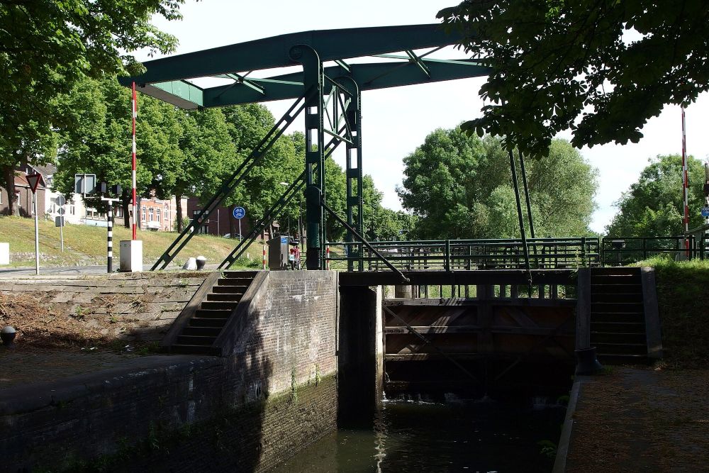 Sluis 19 in Maastricht heeft nog zijn originele breedte van 10 meter.
