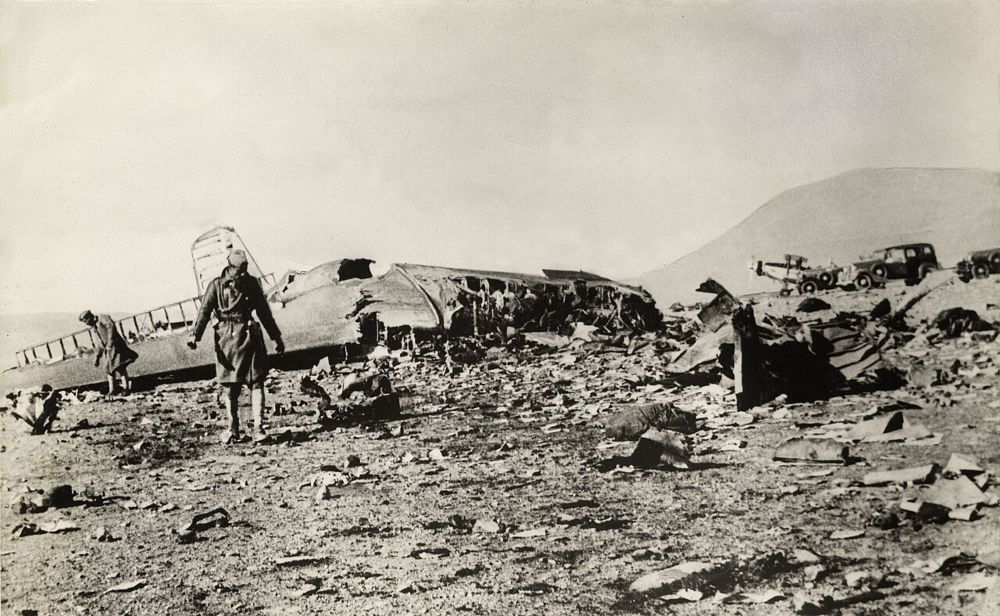 Douglas-vliegtuig PH-AJU, de Uiver (1)