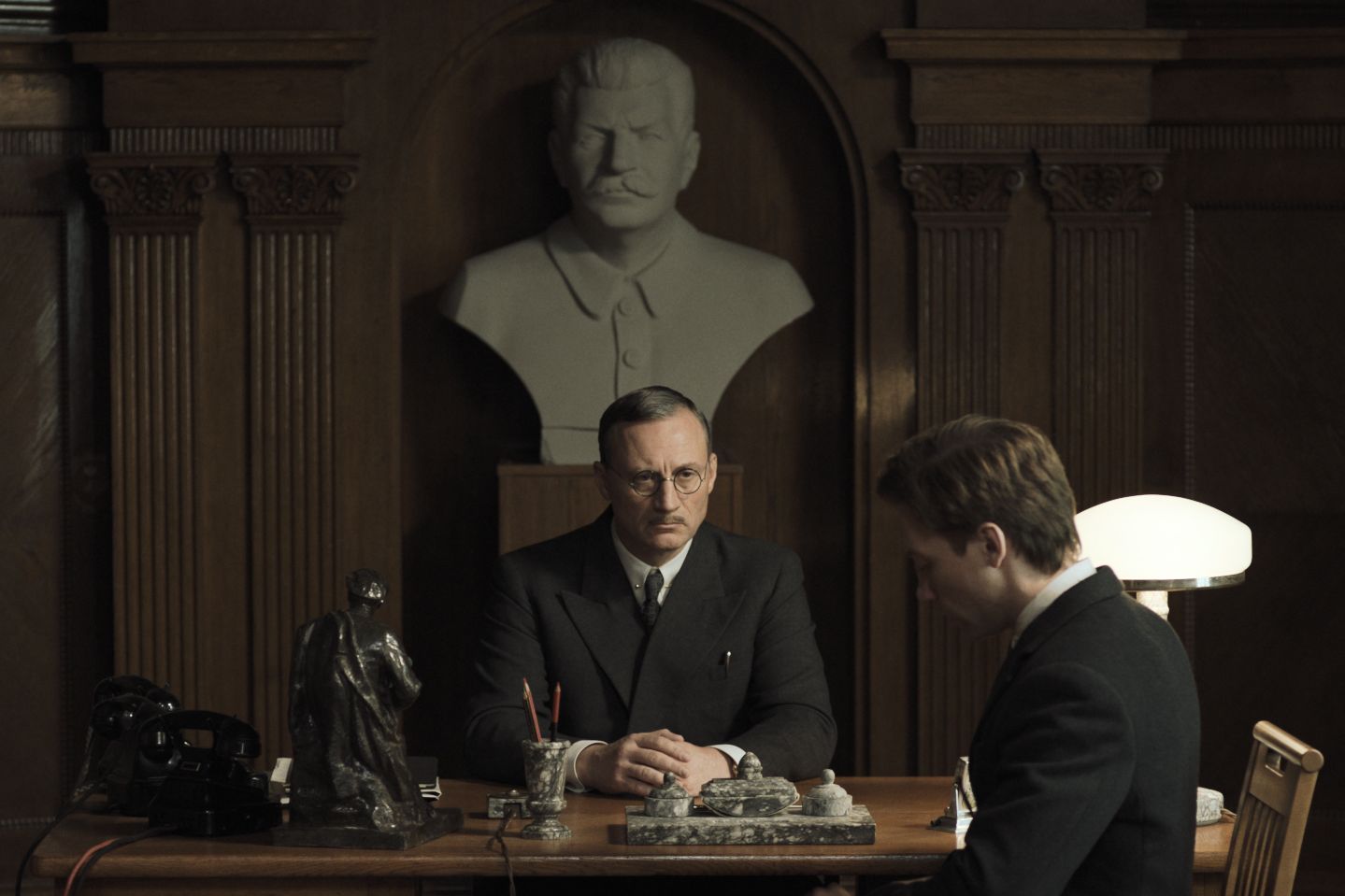 Still uit 'Two Prosecutors'
