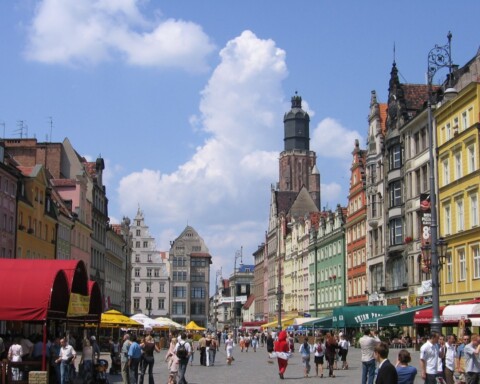 De markt van Breslau, een stad die na afloop van de Tweede Wereldoorlog in Polen kwam te liggen en Wrocław ging heten.