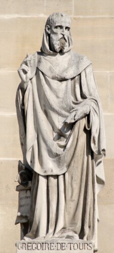 Gregory of Tours. Beeld van Jean Marcellin, vóór 1853. Louvre, Parijs.